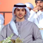 EMIRATES LUXURY THOBE LIGHT ASH - Image 3